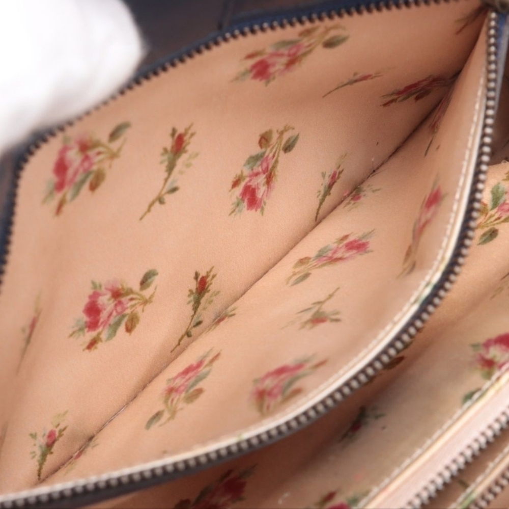 Authentic Gucci GG Marmont 2 Way Handbag - Picture 10 of 12